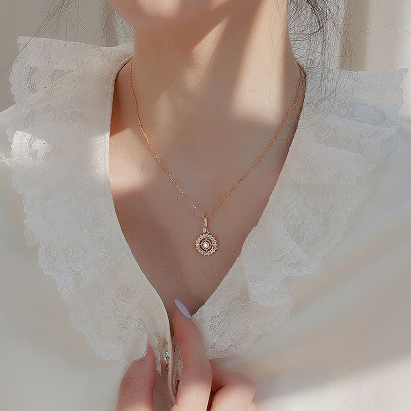 Sterling Silver Compass Necklace – A Talisman of Guidance & Fortune