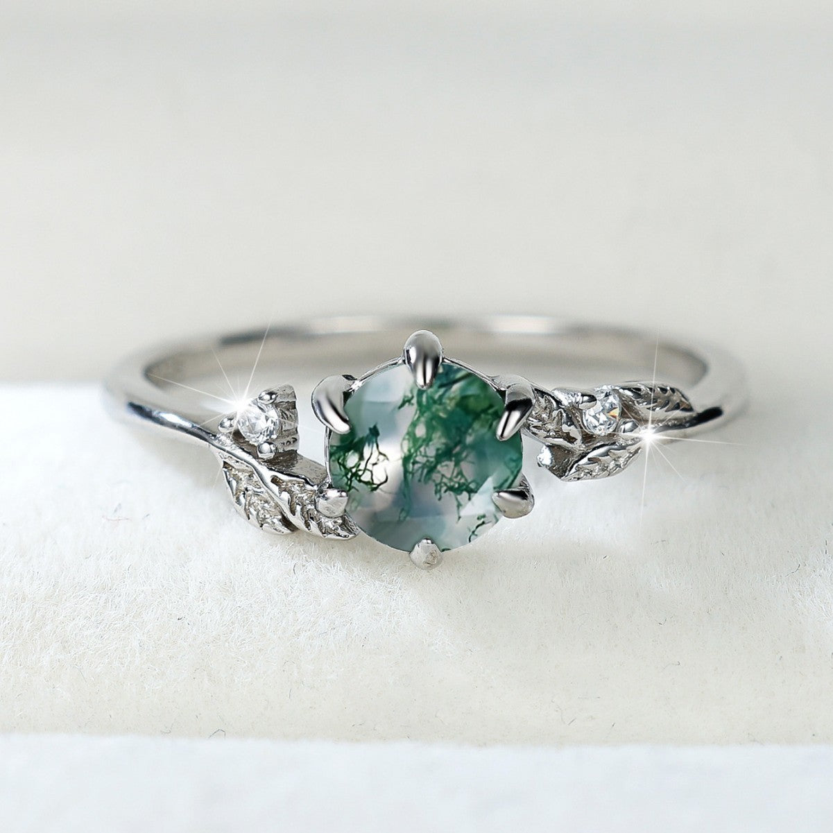 925 Sterling Silver Round Agate Edge Branch Six-claw Ring