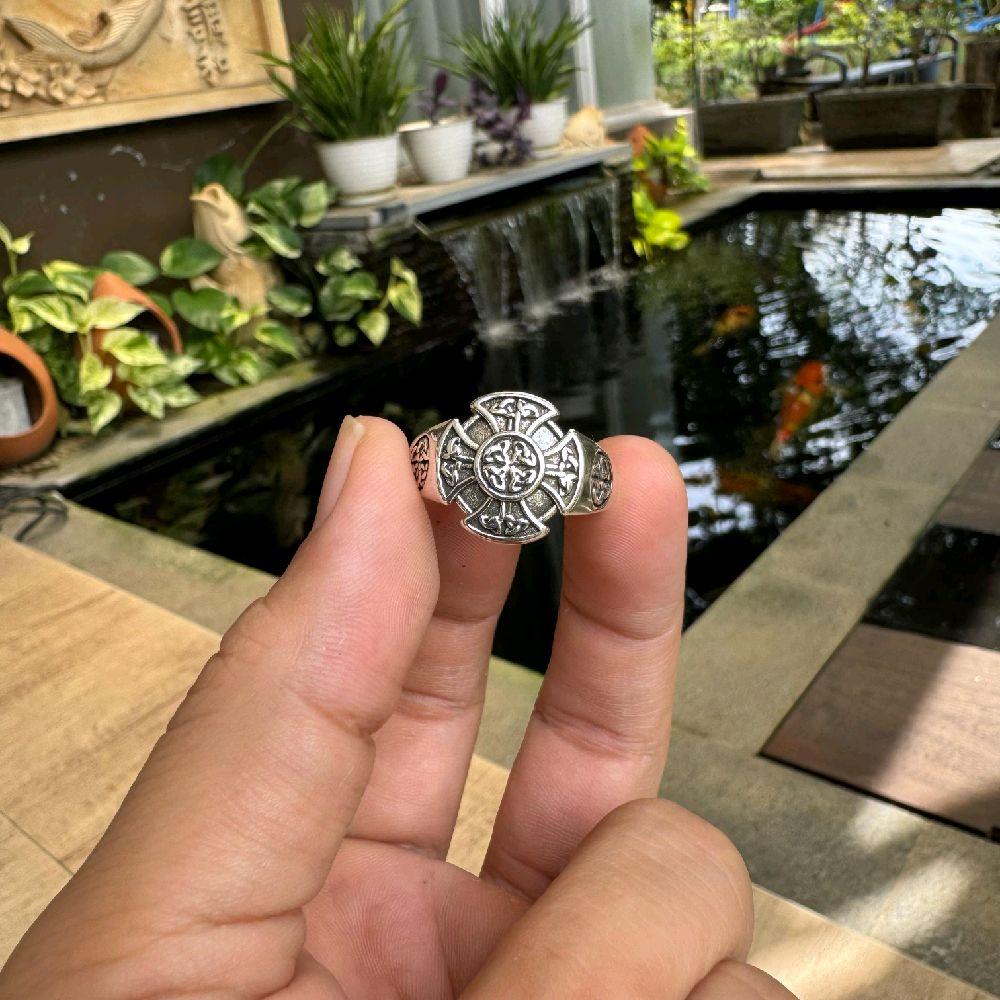 Eternal Knot Titanium Steel Celtic Ring